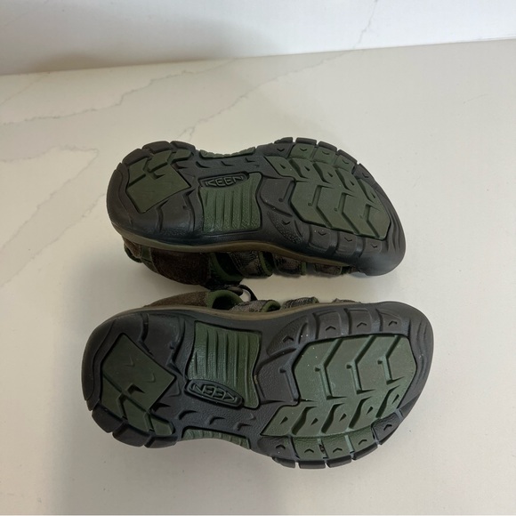 Keen Newport H2 Kids Sandals Camo Water Sport Outdoor Strappy Size 10 - Picture 10 of 10